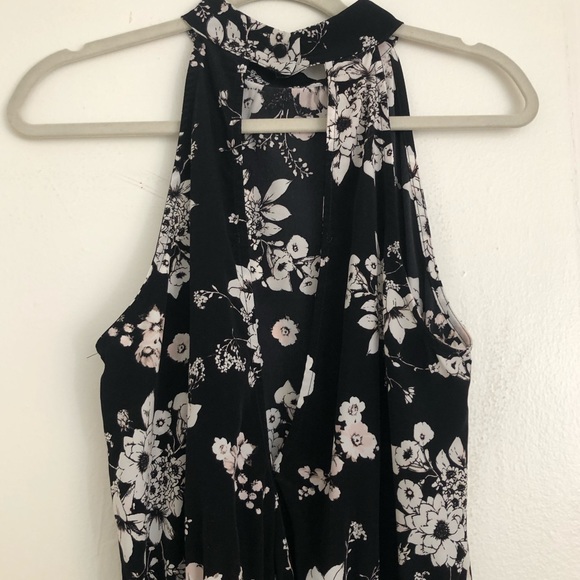 Black Floral Halter Romper - Picture 6 of 7